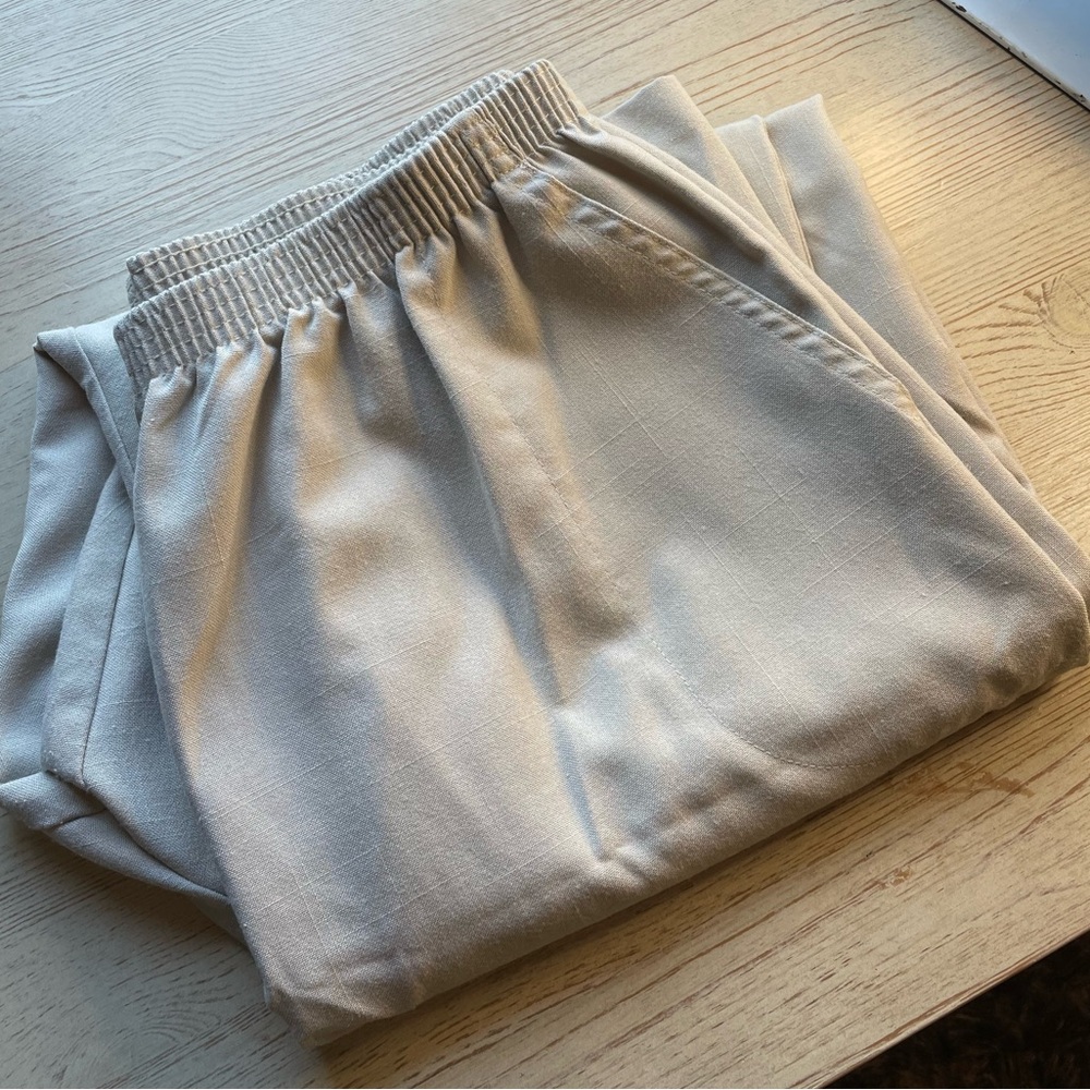 Blair Size 18P Cream Pants w/ Elastic Waistband